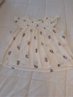 Lucky Brand White Floral Flutter Sleeve Top